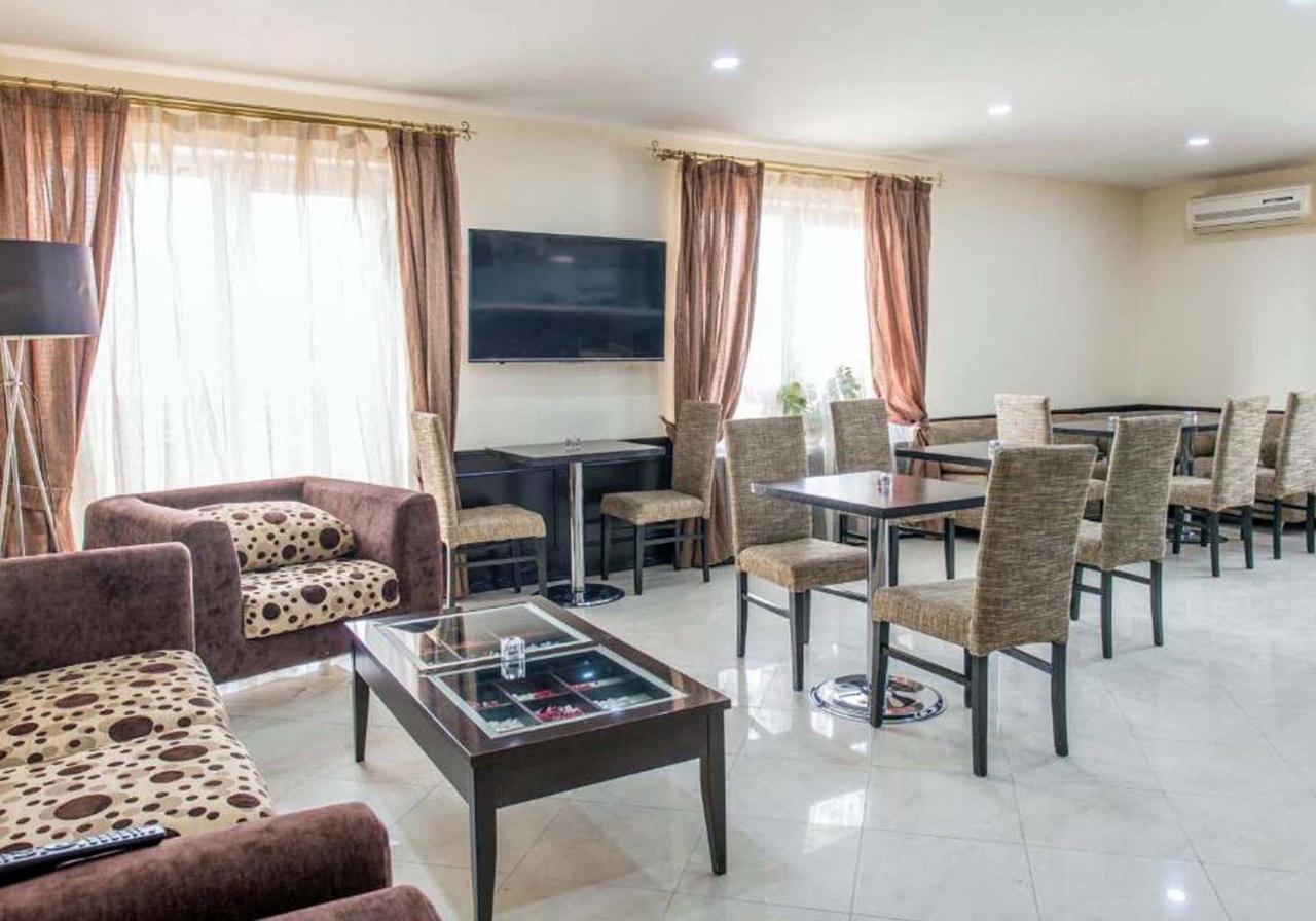 Check-In Terrace Hotel Баку Экстерьер фото